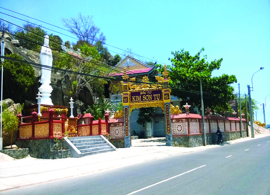 Những điều cần lưu ý khi ghé thăm chùa Kim Sơn