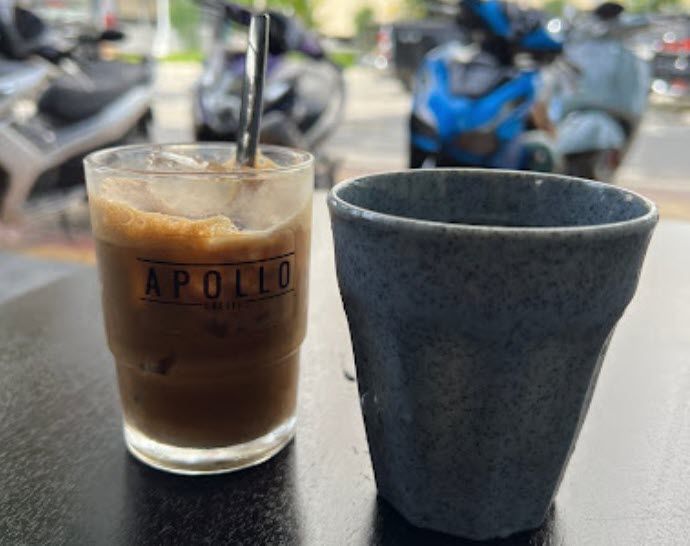 Trải nghiệm đồ uống chất lượng tại Apollo Coffee 