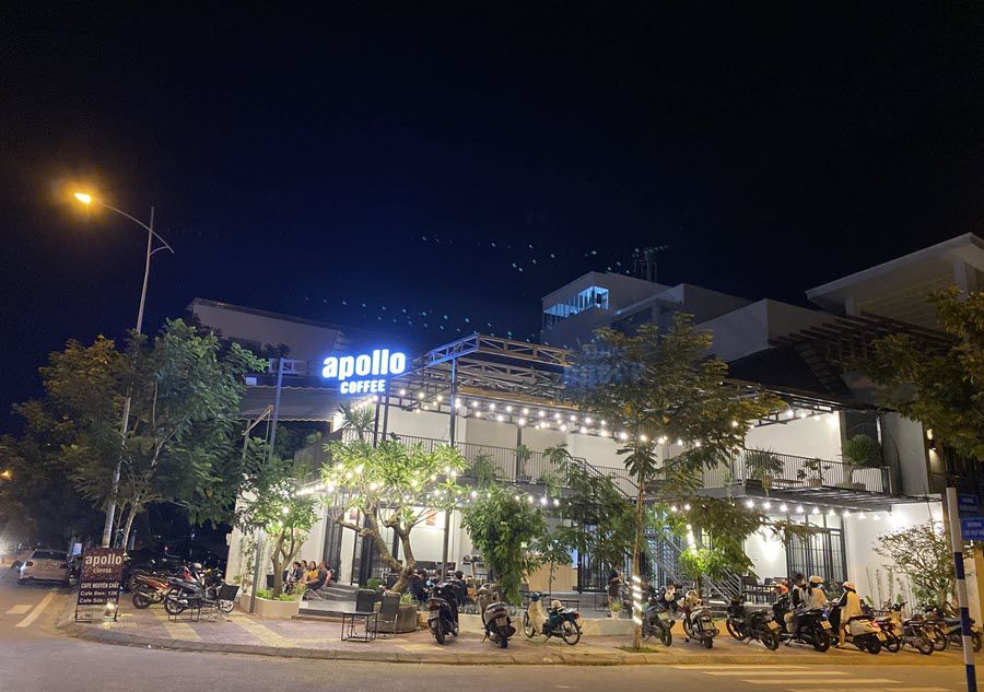 Toàn cảnh quán Apollo Coffee ở Phan Rang - Ninh Thuận