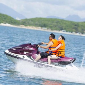 Trải nghiệm trò chơi jetski siêu hấp dẫn