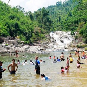 Vẽ đẹp ê ái của thác Yang Bay Nha Trang