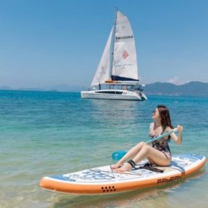 Vega Yacht đang khai thác nhiều chiếc du thuyền sang trọng trên vịnh biển Nha Trang