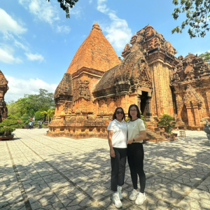 Tham quan Tháp Bà Ponagar huyền bí