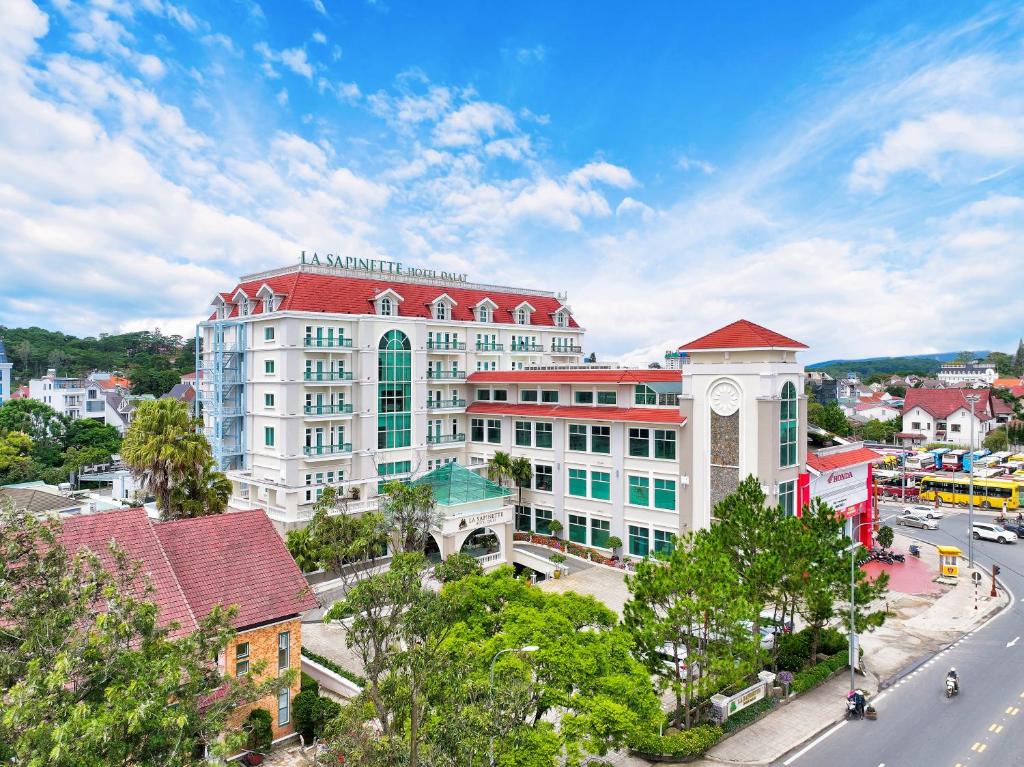 Đôi nét về La Sapinette Hotel Dalat