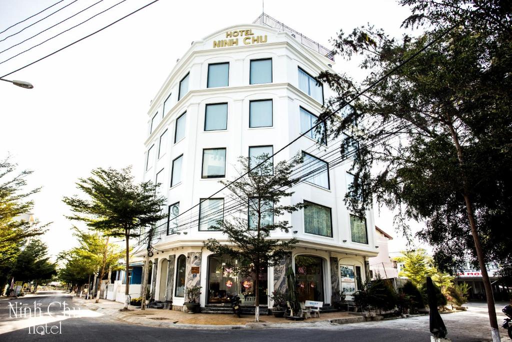 Ninh Chu Hotel là một lựa chọn nghỉ dưỡng chất lượng được nhiều du khách ưa chuộng