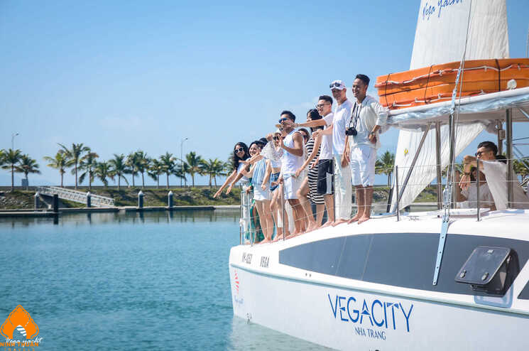 Tour Nha Trang 3 ngày 2 đêm trải nghiệm Du thuyền Vega Yacht