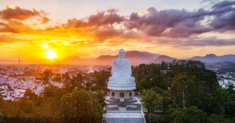 Chùa Long Sơn Nha Trang