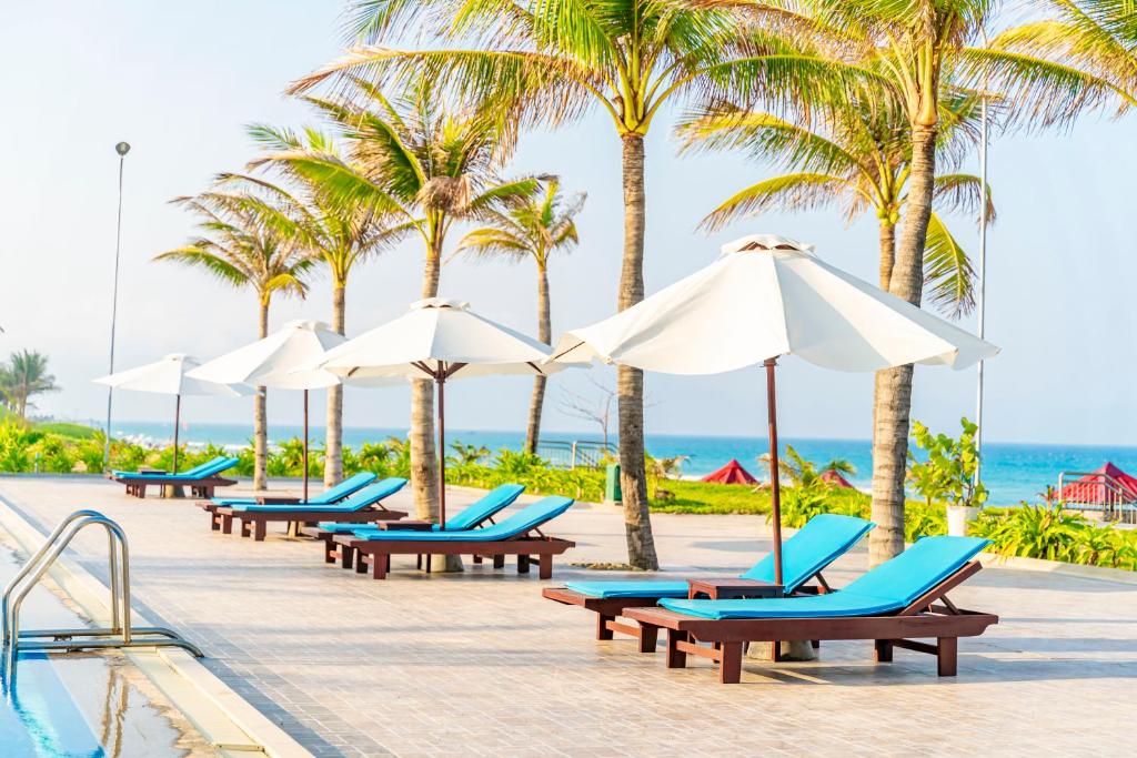 Ocean Waves Resort Cam Ranh