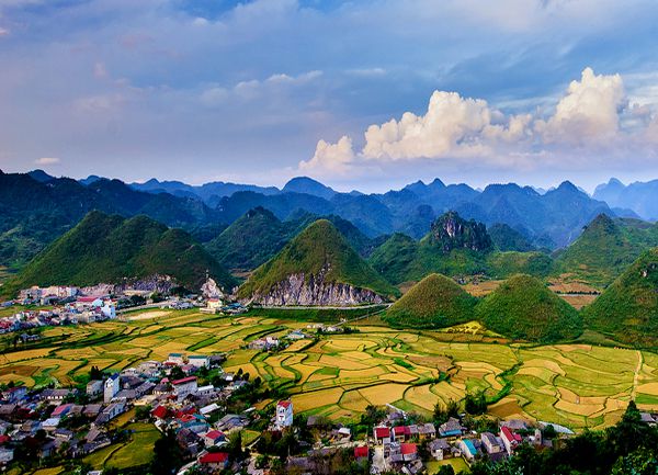 Cổng trời Quản Bạ