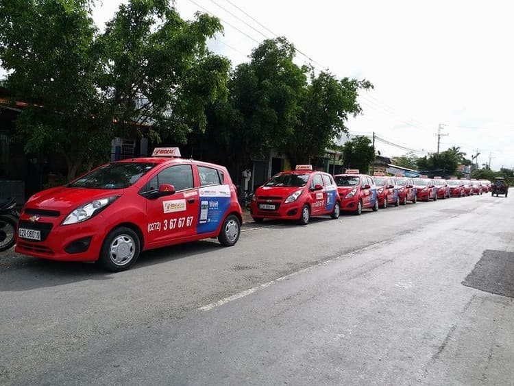 Taxi Sao Đỏ Long An