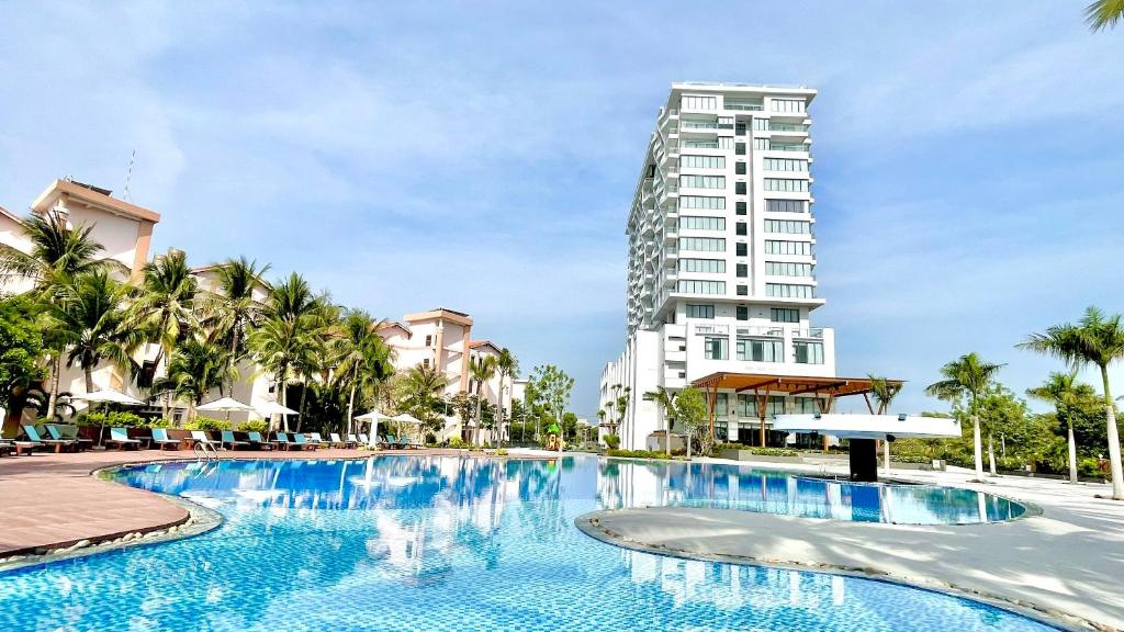 Long Thuận Resort