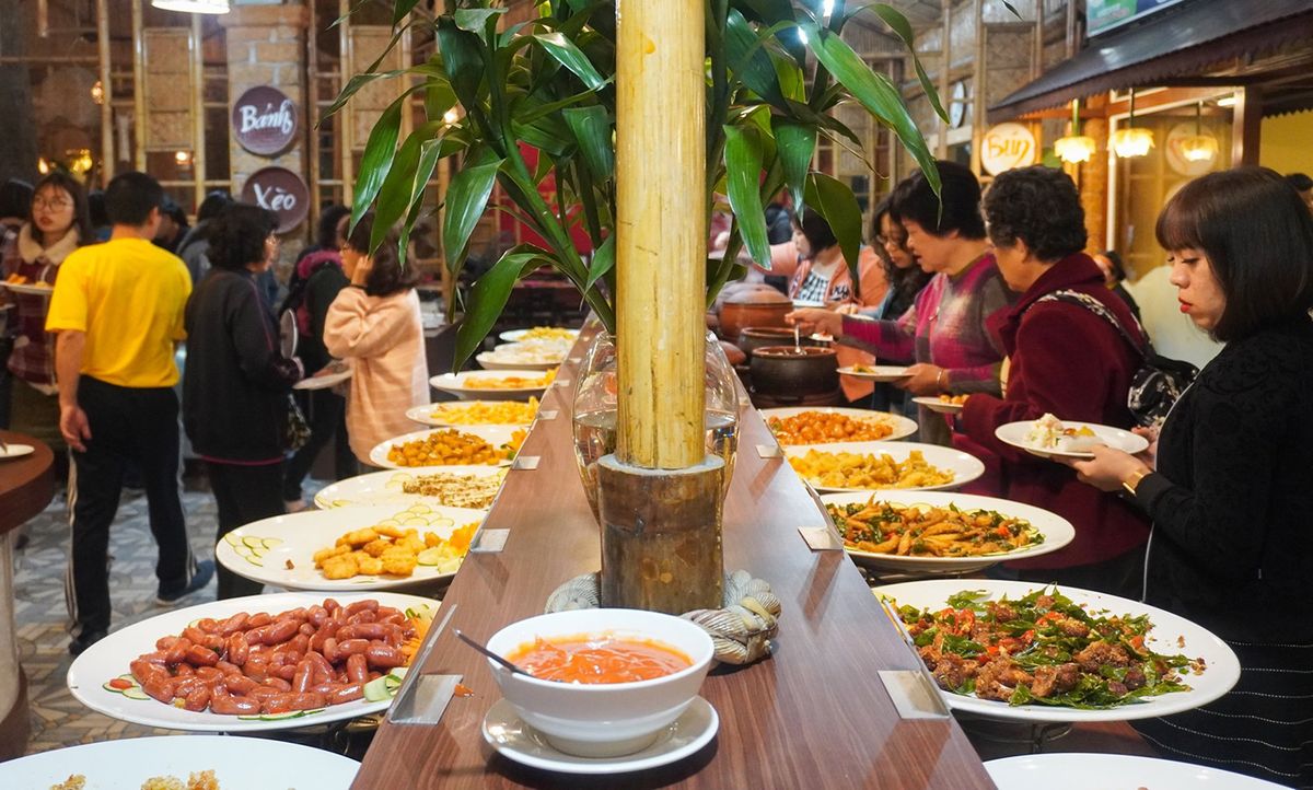 Thực đơn tại Nhà hàng Buffet Sen Á Đông Hạ Long