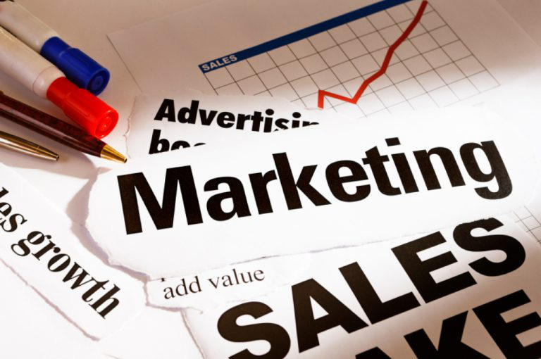 Thực hiện các chiến lược Marketing quốc tế