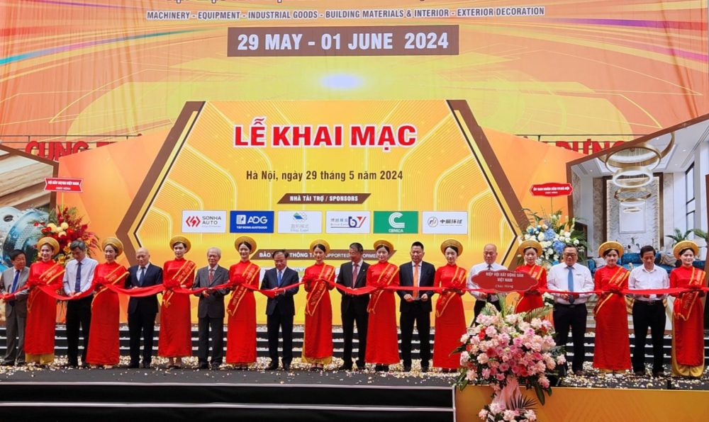 Khai mạc Triển lãm quốc tế Vietbuild Industry 2024