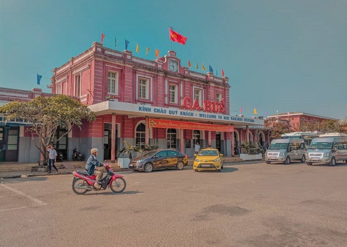 Check in công trình nhà ga Huế cổ kính, lãng mạn trong lòng Cố đô